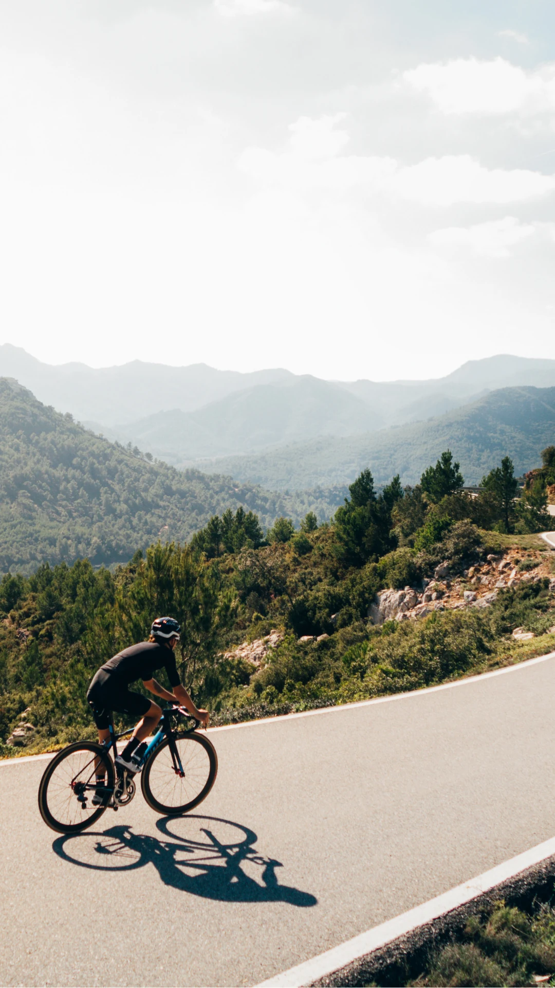 Cycling uphill challenge in Lailias